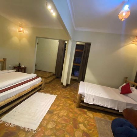 Afro Smile Hotel & Guest House - Jinja Eksteriør billede