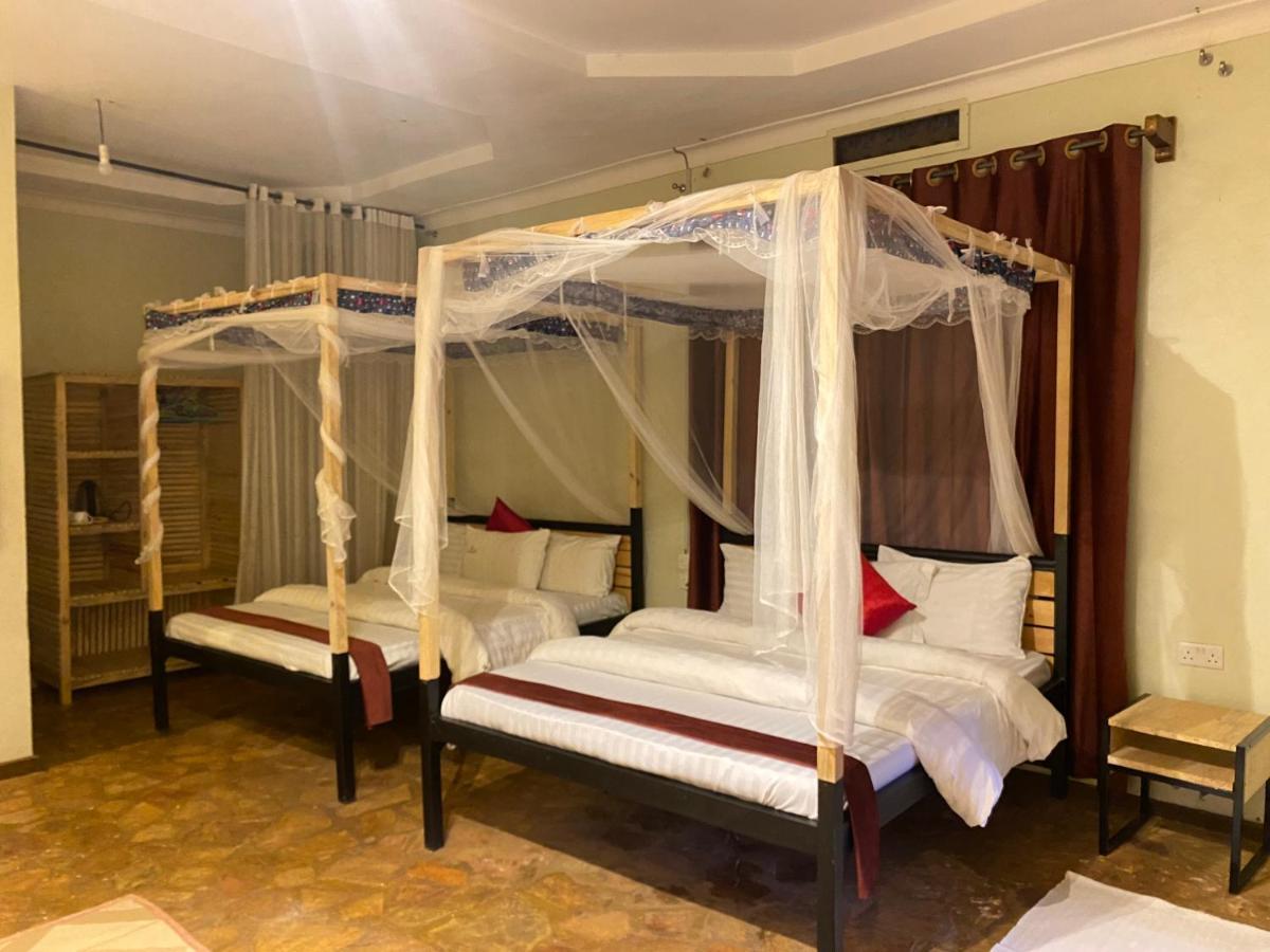 Afro Smile Hotel & Guest House - Jinja Eksteriør billede