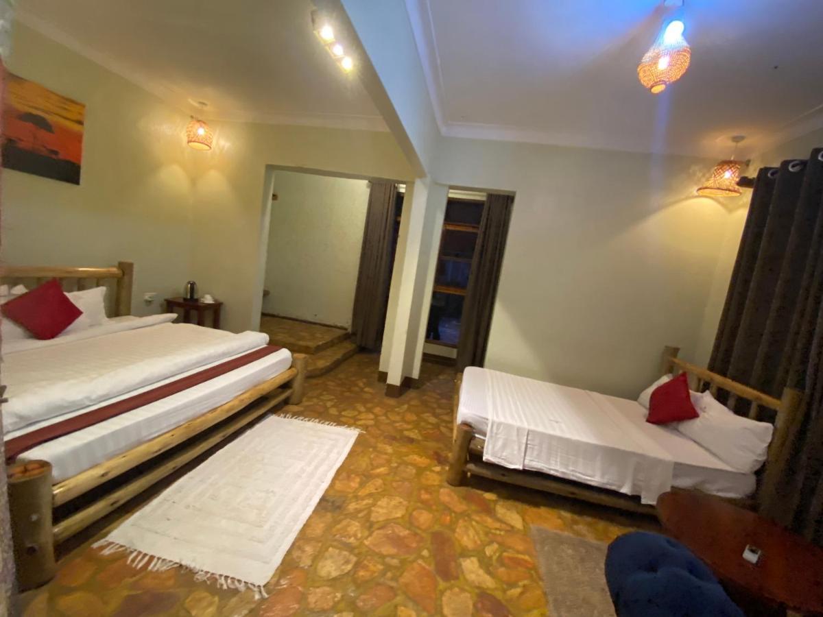 Afro Smile Hotel & Guest House - Jinja Eksteriør billede